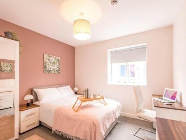 House for sale in Feckenham, City Of Bristol
