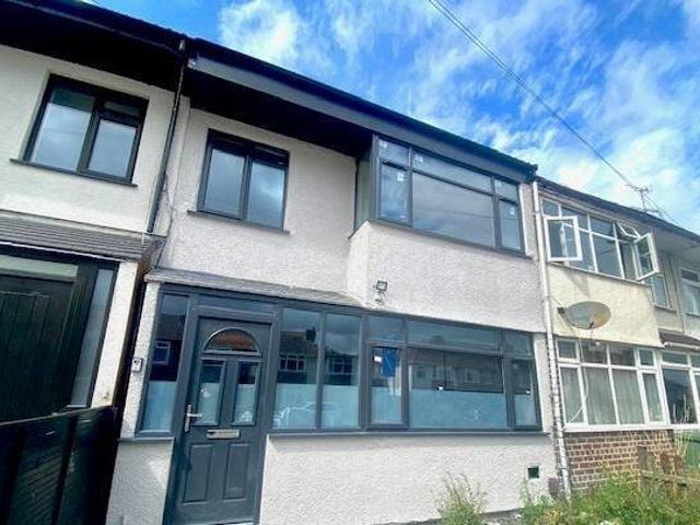 House for sale in Feckenham, City Of Bristol