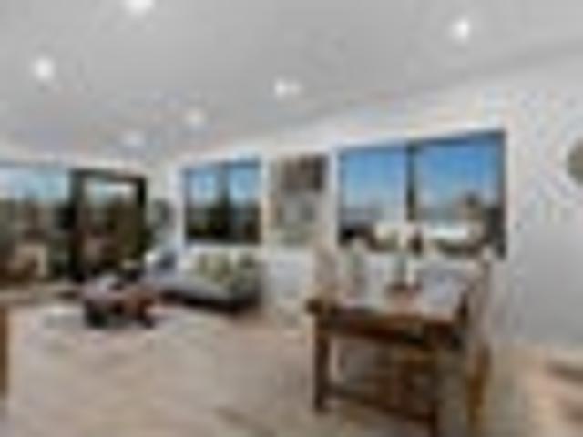 House for sale in Whangaparaoa
