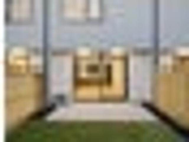 Townhouse for sale in Heathcote, Canterbury