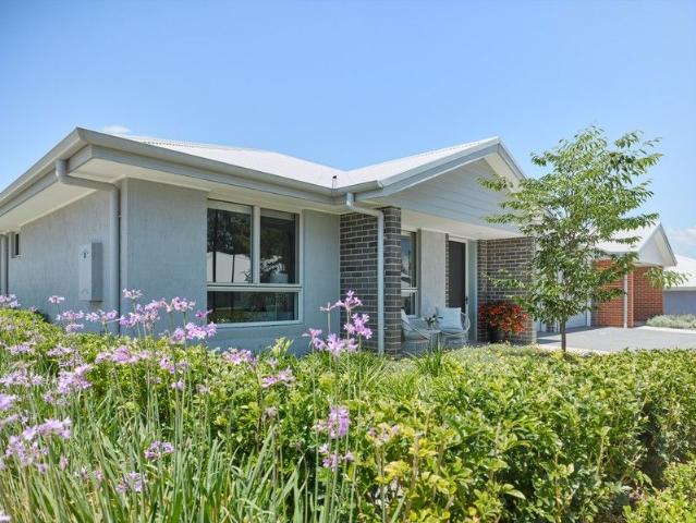 Villa for sale in Oran Park