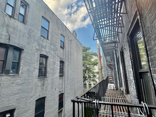 Room for rent in Arverne, New York