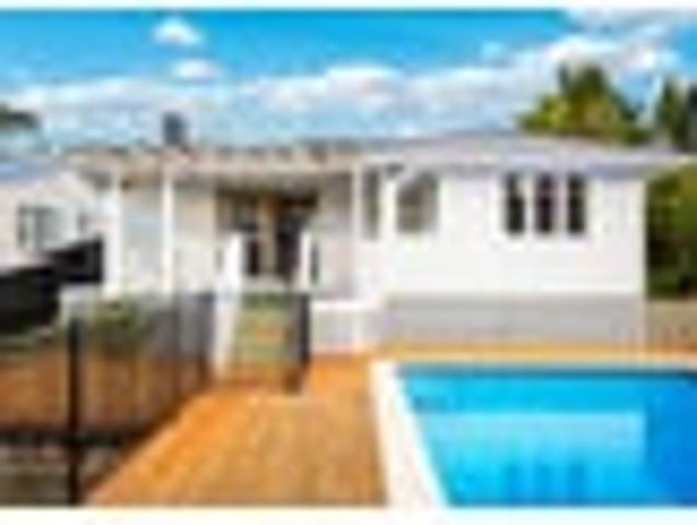 House for sale in Wairau Valley
