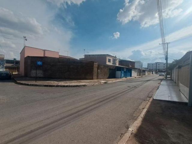 Casa venda em Região Geográfica Imediata do Distrito Federal, Região Integrada de Desenvolvimento do Distrito Federal e Entorno