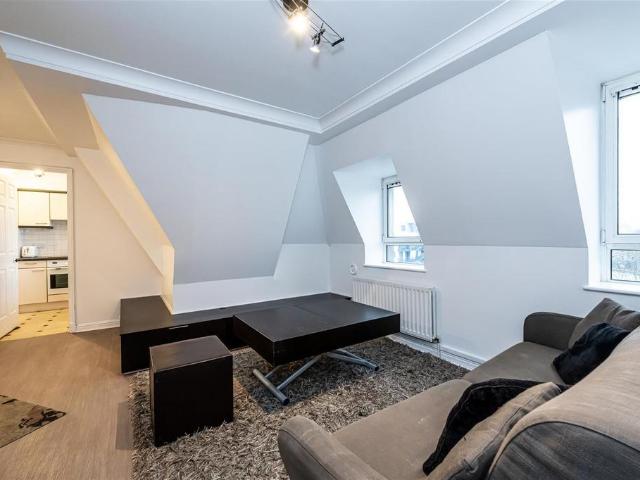 Apartment for rent in London Borough of Camden, Greater London