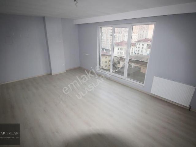 Ümraniye, İstanbul içerisinde kiralık mülk