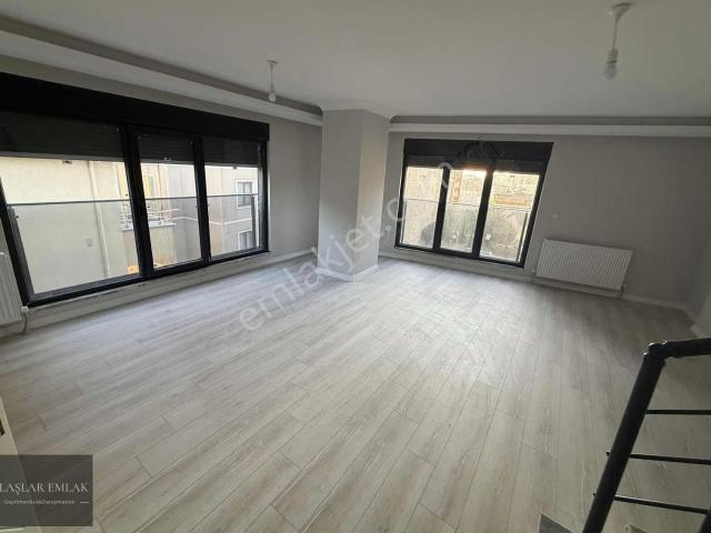 Ümraniye, İstanbul içerisinde satılık mülk