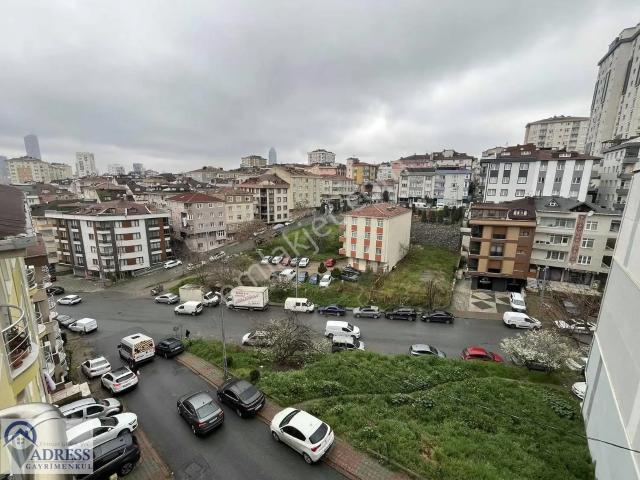 Ümraniye, İstanbul içerisinde satılık mülk