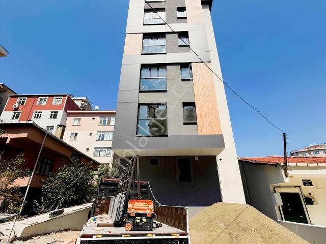 Ümraniye, İstanbul içerisinde kiralık mülk