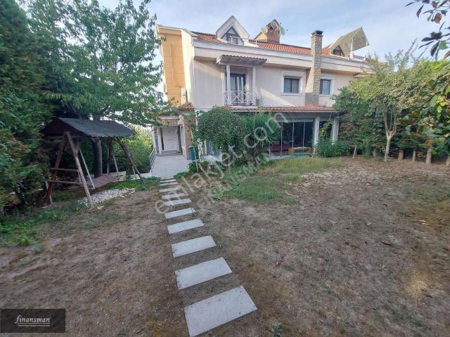 Başakşehir, İstanbul içerisinde satılık Villa