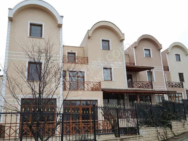 Başakşehir, İstanbul içerisinde satılık Villa