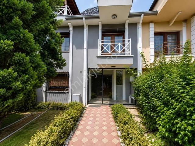 Başakşehir, İstanbul içerisinde kiralık Villa