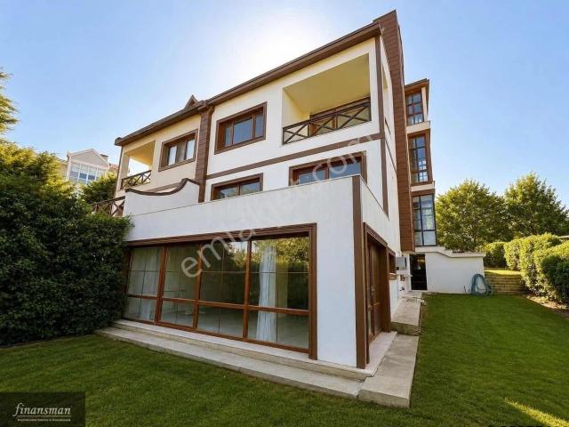 Başakşehir, İstanbul içerisinde satılık Villa