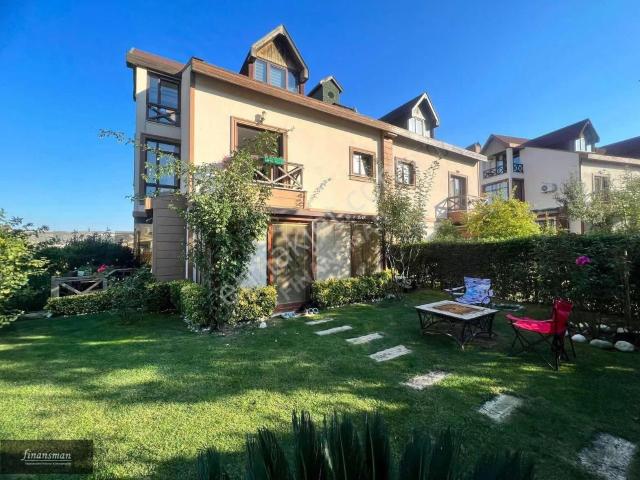 Başakşehir, İstanbul içerisinde satılık Villa