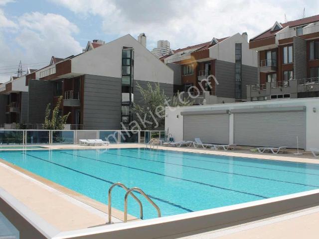 Başakşehir, İstanbul içerisinde satılık Villa