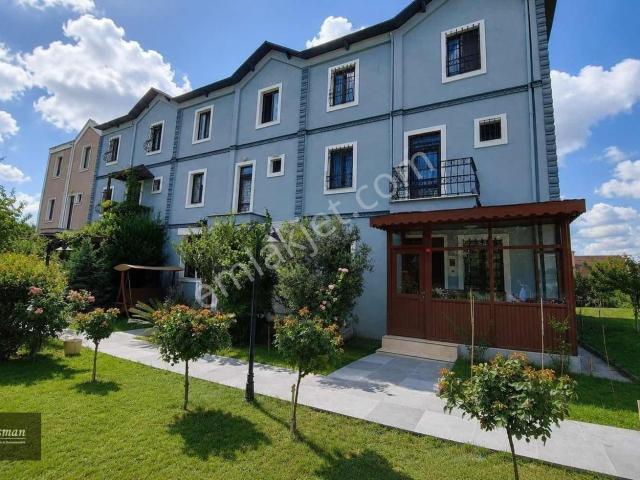 Başakşehir, İstanbul içerisinde satılık Villa