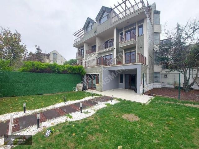 Başakşehir, İstanbul içerisinde satılık Villa