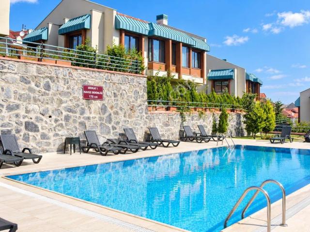 Boğazköy, Başakşehir içerisinde kiralık Villa