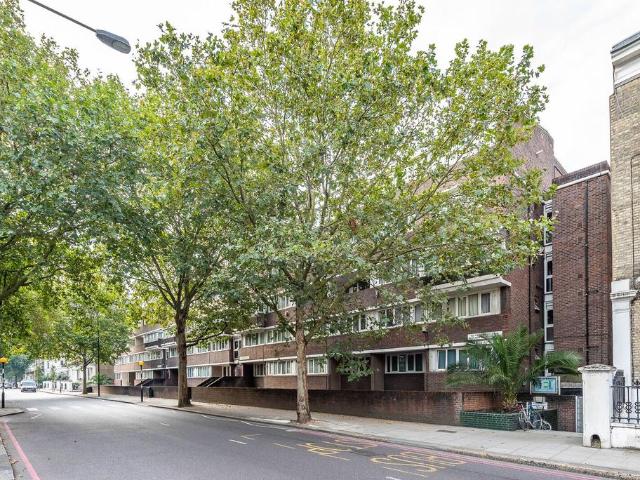 Apartment for rent in Earl's Court, Greater London