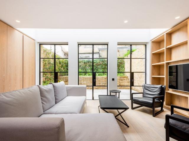 Apartment for rent in Brompton, Greater London