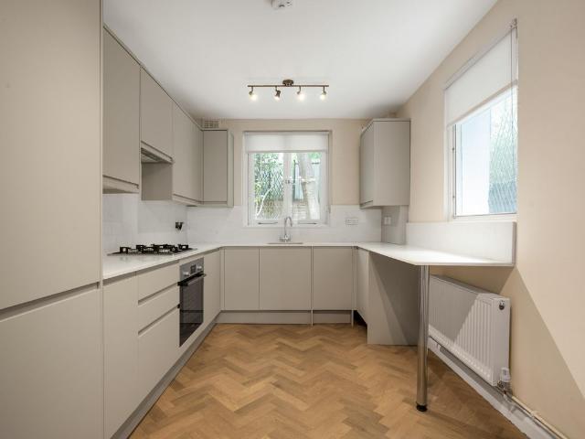 House for rent in Earl's Court, Greater London