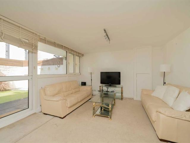 House for rent in Earl's Court, Greater London