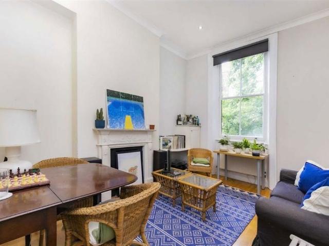 Apartment for rent in Earl's Court, Greater London