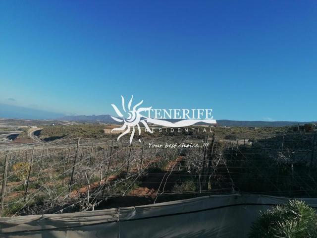 Terreno en venta en Guía de Isora, Canarias