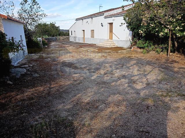 Chalet en venta en Valencia De Alcántara, Extremadura