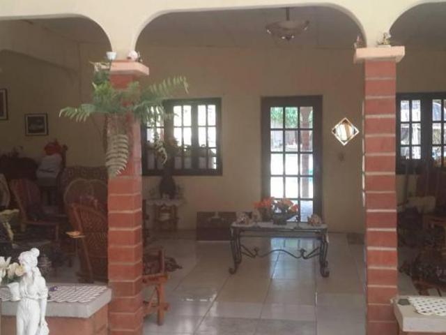 FINCA CON CASA GRANDE EN HERRERA, CERCA OCU. REBAJADO