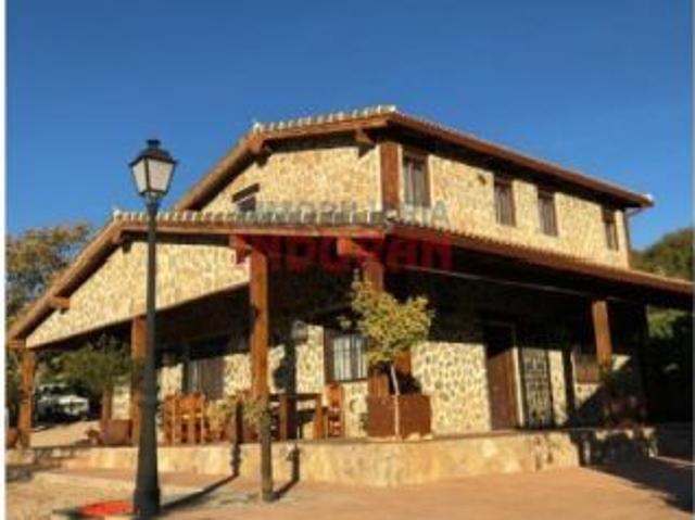 Casa en venta en Barajas De Melo