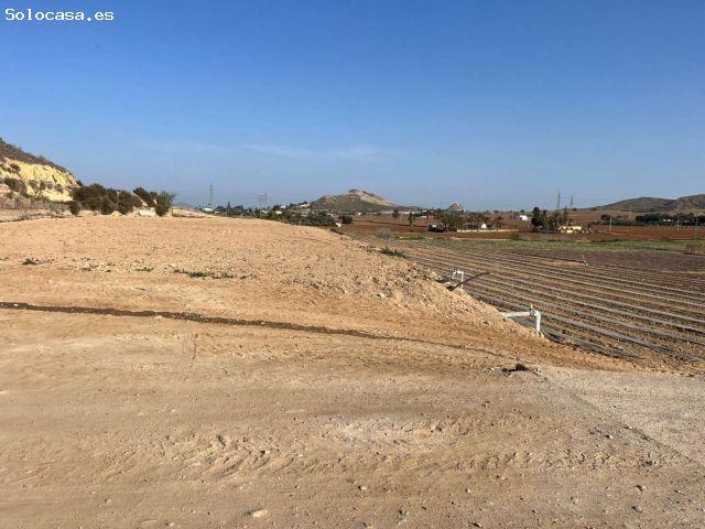Local Comercial en venta en Almería, Andalucía
