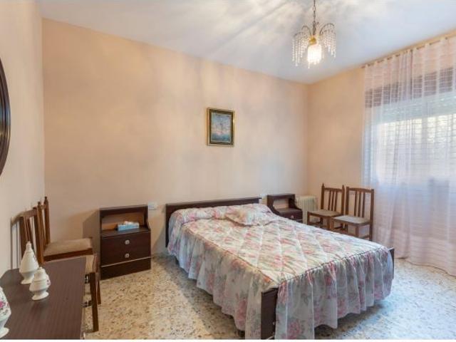 Local Comercial en venta en Montefrío
