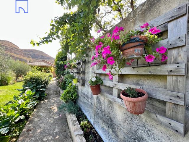 Chalet en venta en Cervera Del Río Alhama, La Rioja