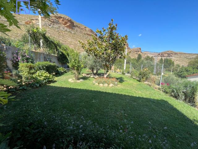 Chalet en venta en Cervera Del Río Alhama, La Rioja