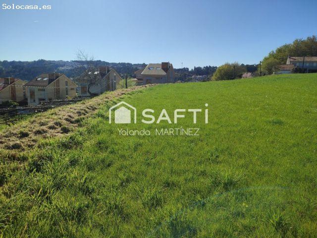 Finca en venta en O Eixo, Santiago