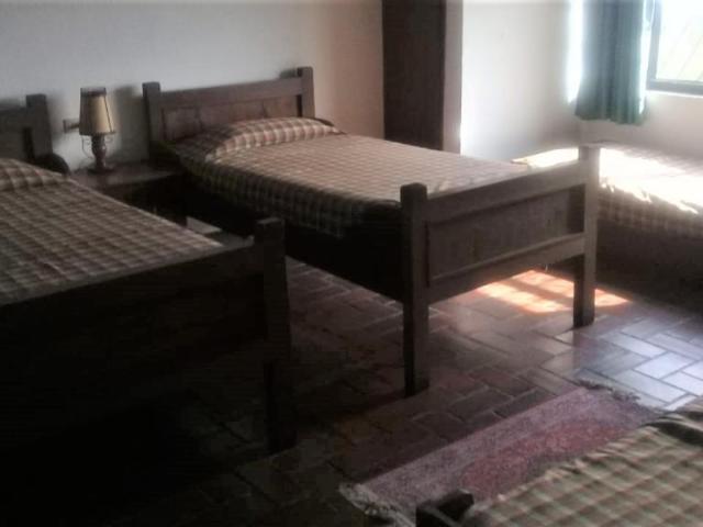 Finca En Arriendo En El Cerrito En Santa Elena A277349