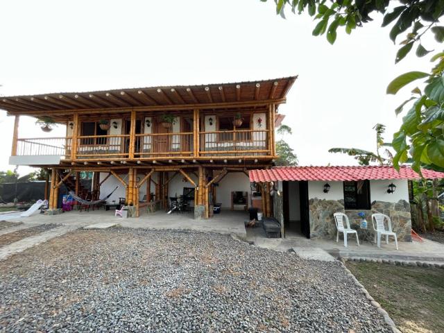 Finca En Arriendo En Filandia A93022