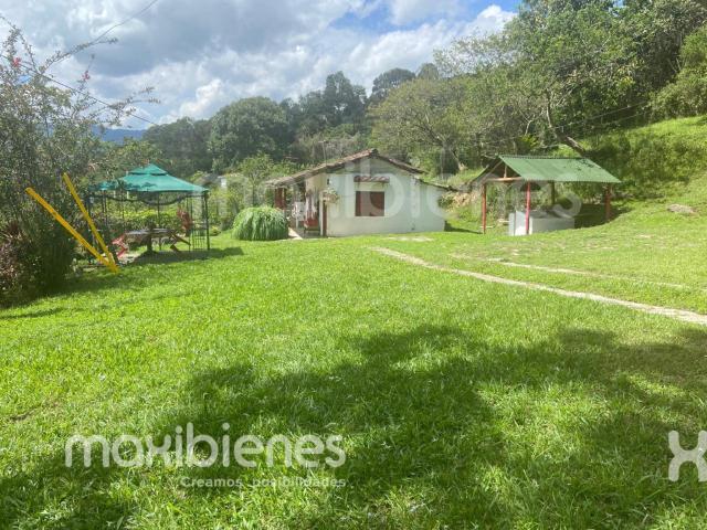 Finca en arriendo en Apía, Vertiente Occidental