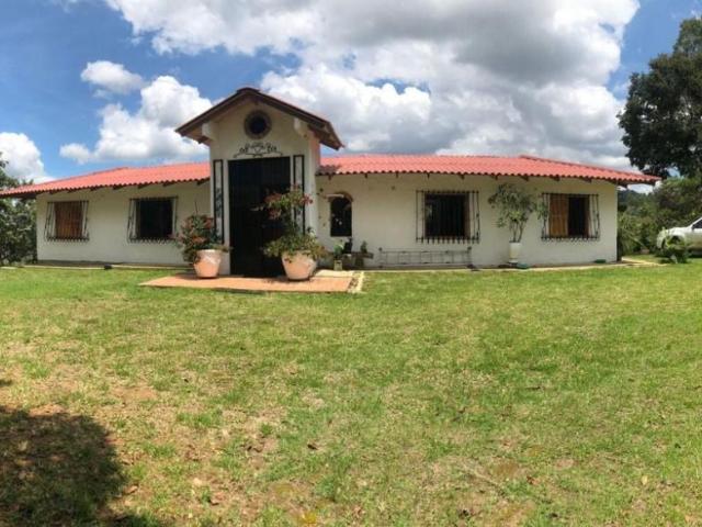 Finca en arriendo en Sur, La Cumbre