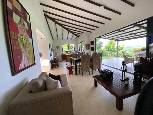 Finca En Arriendo En Montenegro A68156