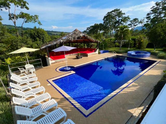 Finca en arriendo en Restrepo, Valle Del Cauca