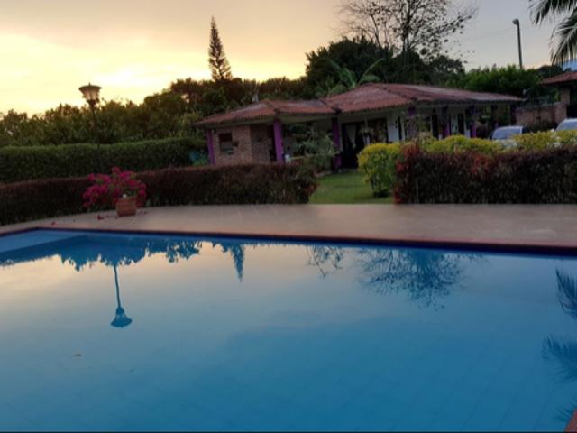 Finca En Arriendo En Tulua En Tres Esquinas A277355
