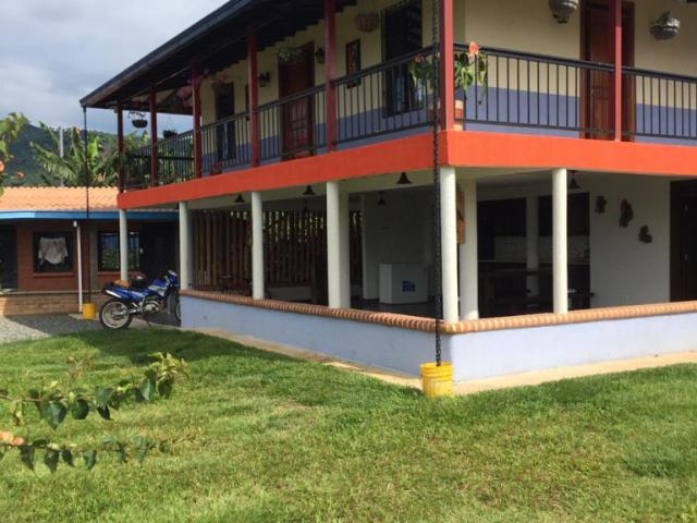 Finca En Arriendo En Viterbo En Vereda Morro Azul A254771