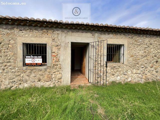 Casa en venta en Candeleda