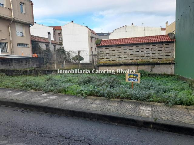 Terreno en venta en Ribeira, A Barbanza