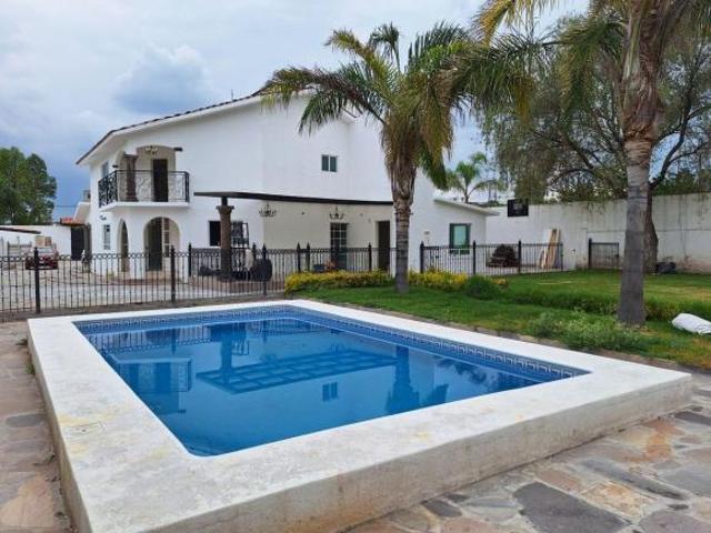 FINCA EN VENTA EN JURIQUILLA
