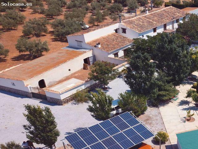 Local Comercial en venta en Comarca de Baza, Andalucía