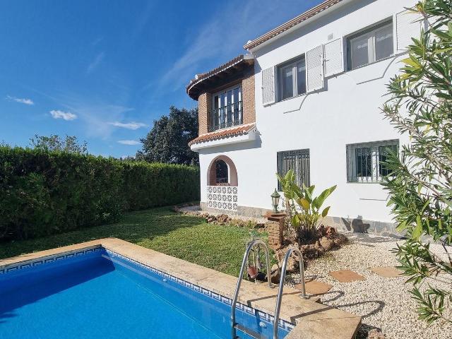 Finca en venta en Barrio de San Antón, Alhaurín El Grande