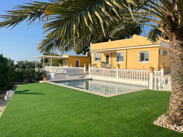 Finca en venta en Alicante, Valencia